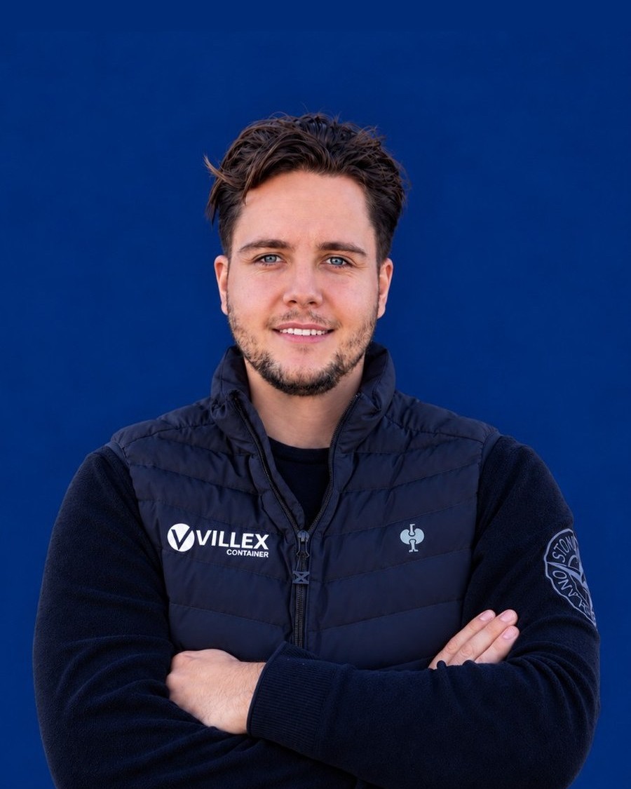 Elias Stenzel, Vertrieb Innendienst bei Villex Container
